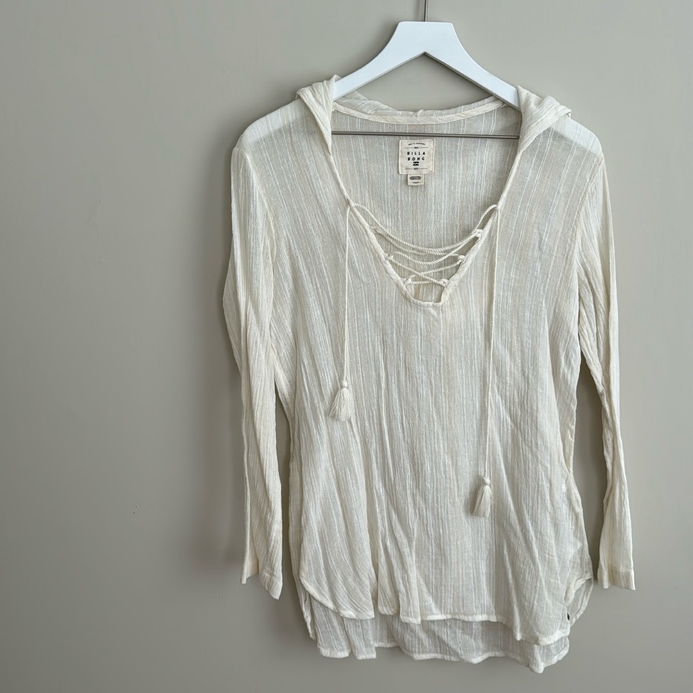 Billabong cover-up. Size small.